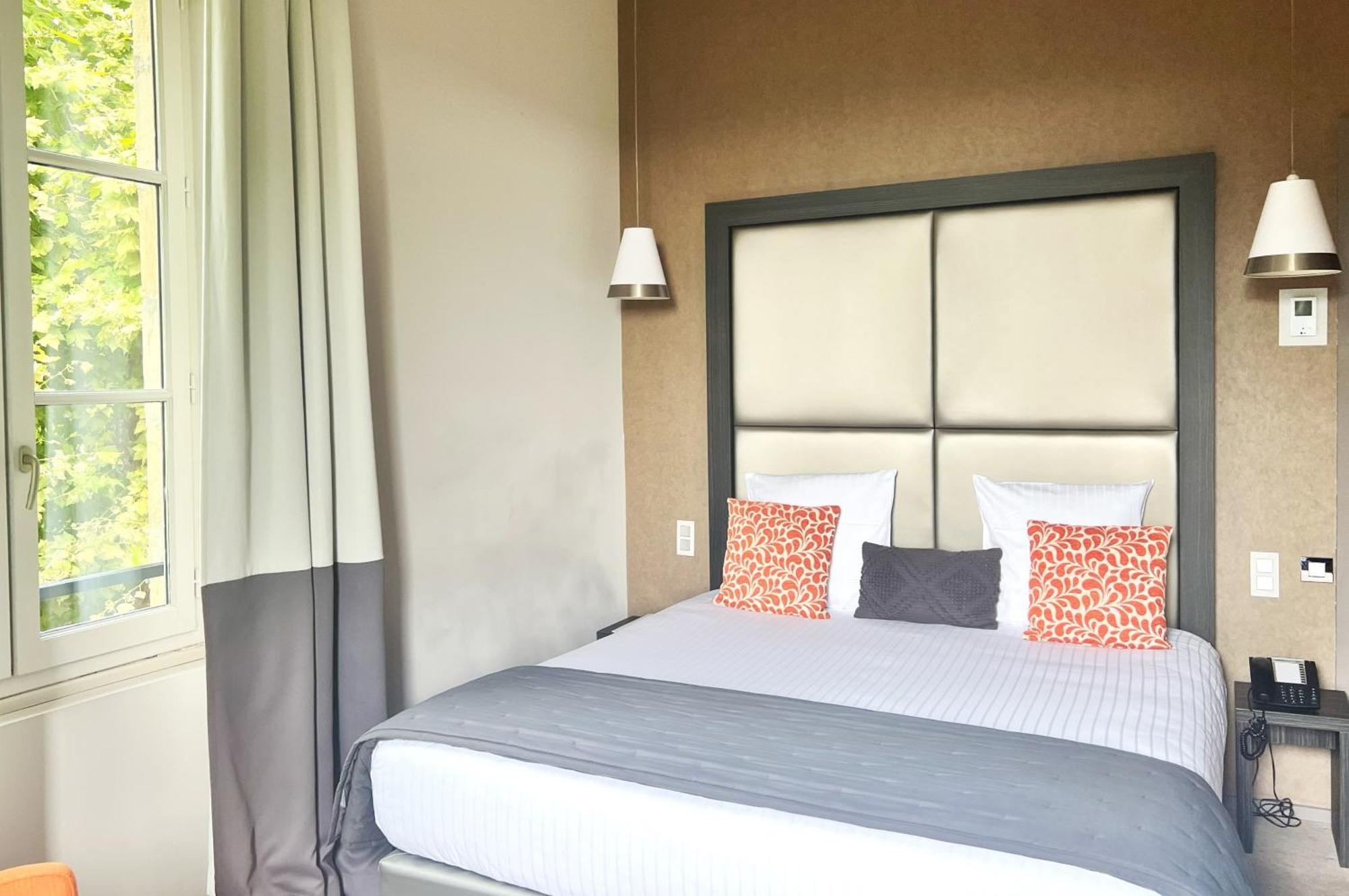 Hotel Chateau De Lacan Брив ла Гайард Екстериор снимка